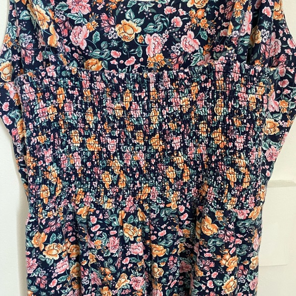 Women’s floral print sundress, size Medium - Picture 5 of 6